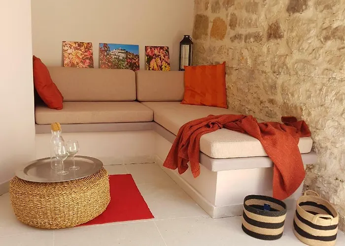 Terra Rossa Apartment